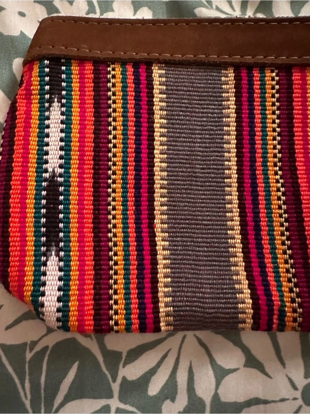 Nena & Co Striped in Wristlet Clutch in Multicolor